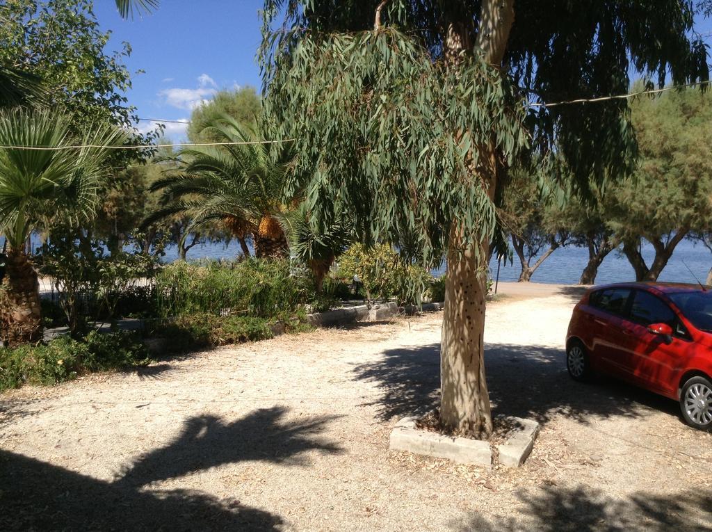 Rooms To Let To Kyma Skala Sikamineas Skala Sykamineas ห้อง รูปภาพ